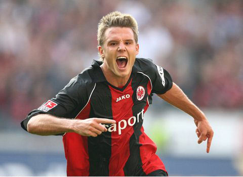 卢尼是一位 卢尼是一位